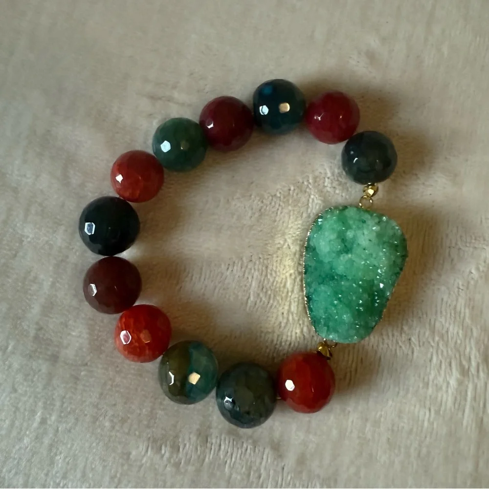 Elegant Multicolor Beaded Bracelet